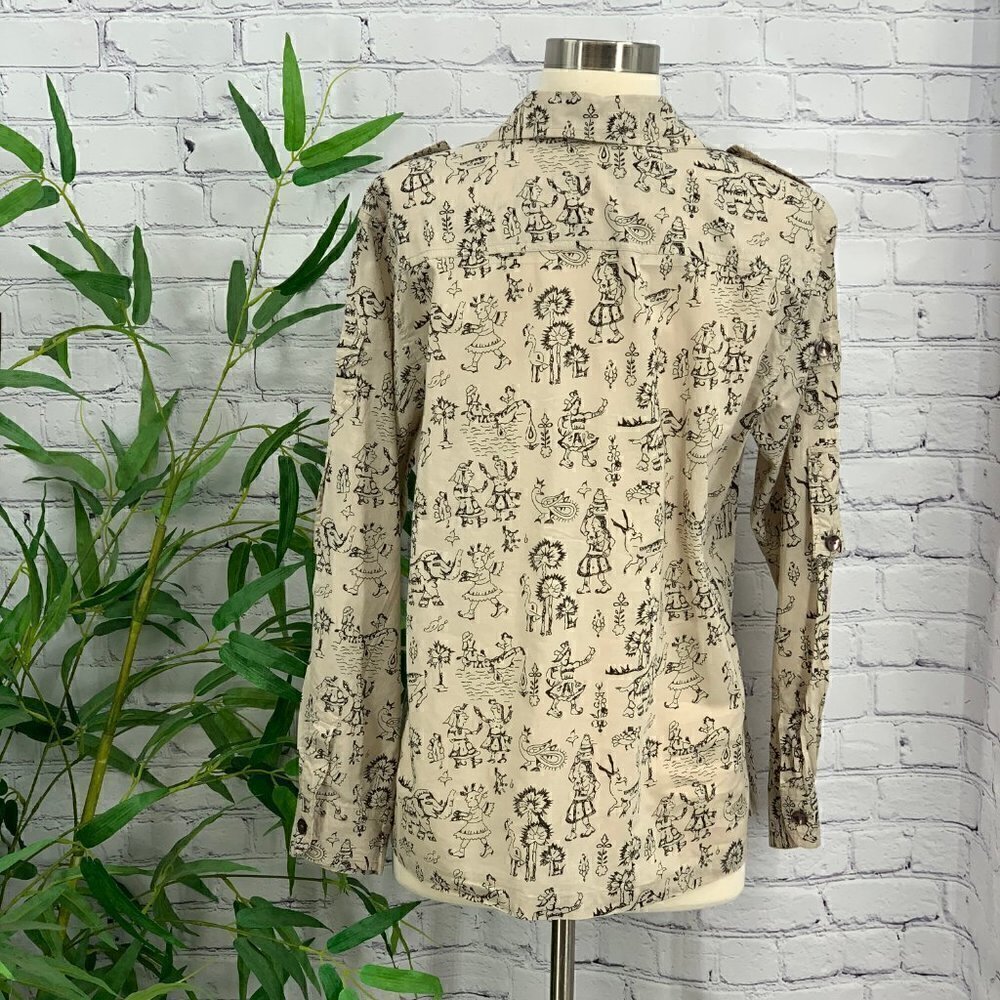 🎉Chico's Tan w/ Aztec People & Animals Blouse - Picture 3 of 5